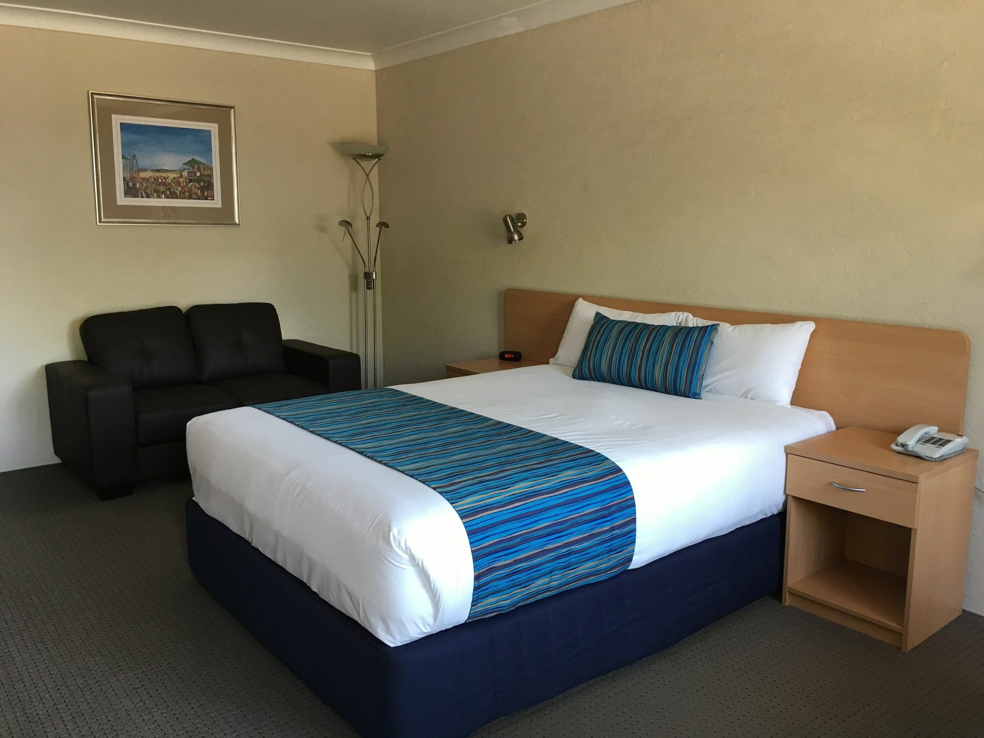 Edward Parry Motel And Apartments Tamworth Eksteriør billede