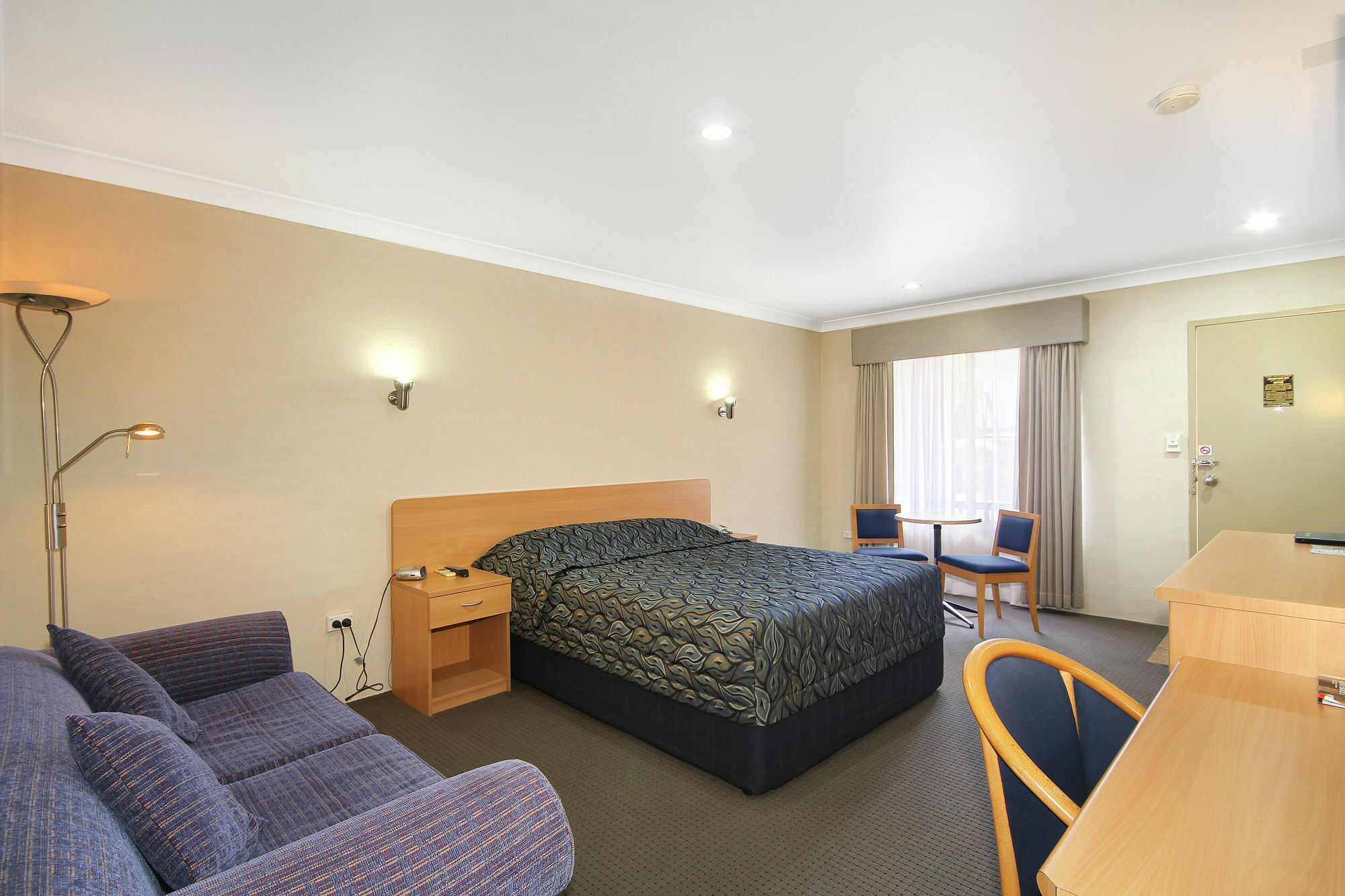Edward Parry Motel And Apartments Tamworth Eksteriør billede