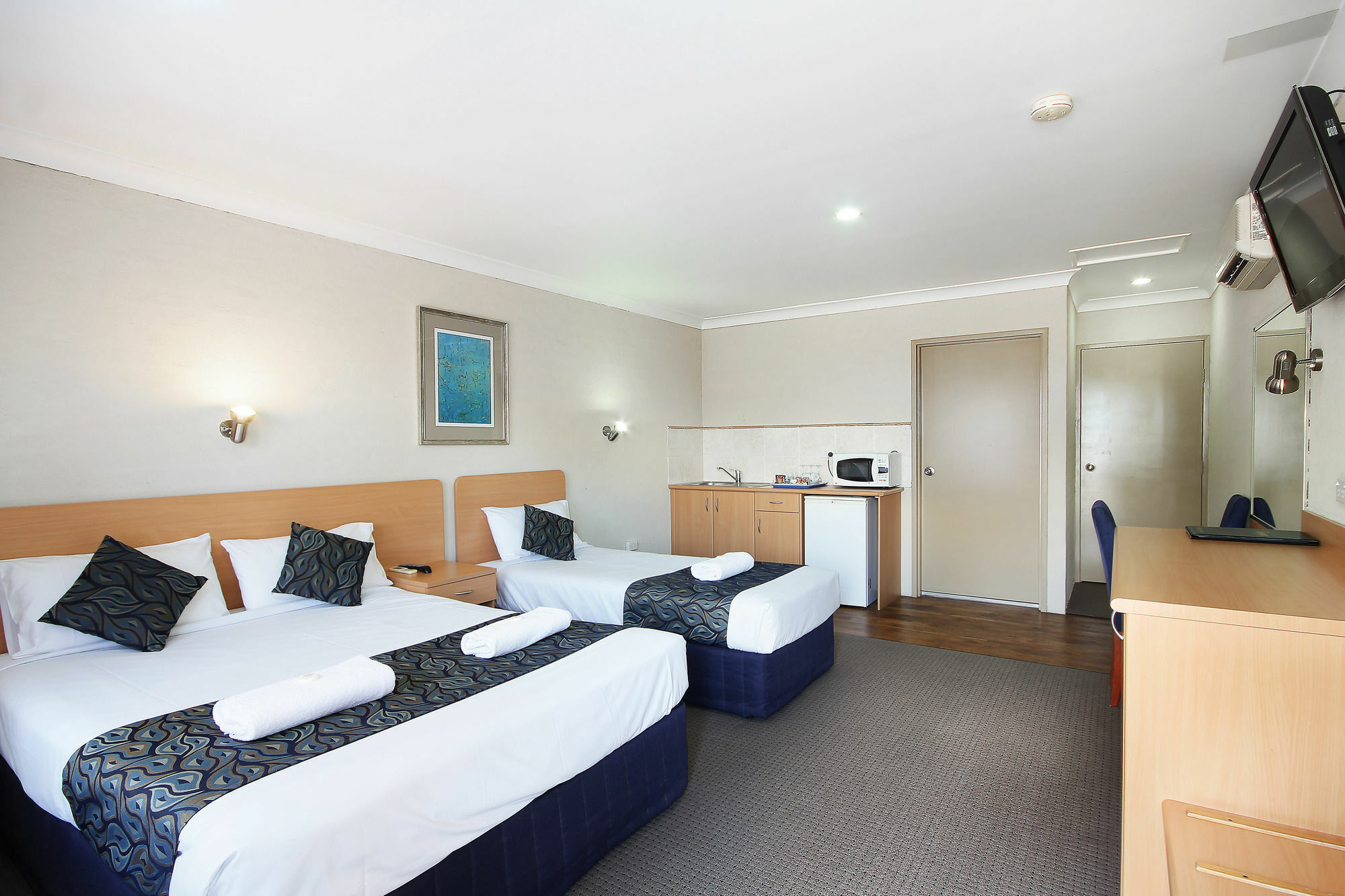 Edward Parry Motel And Apartments Tamworth Eksteriør billede